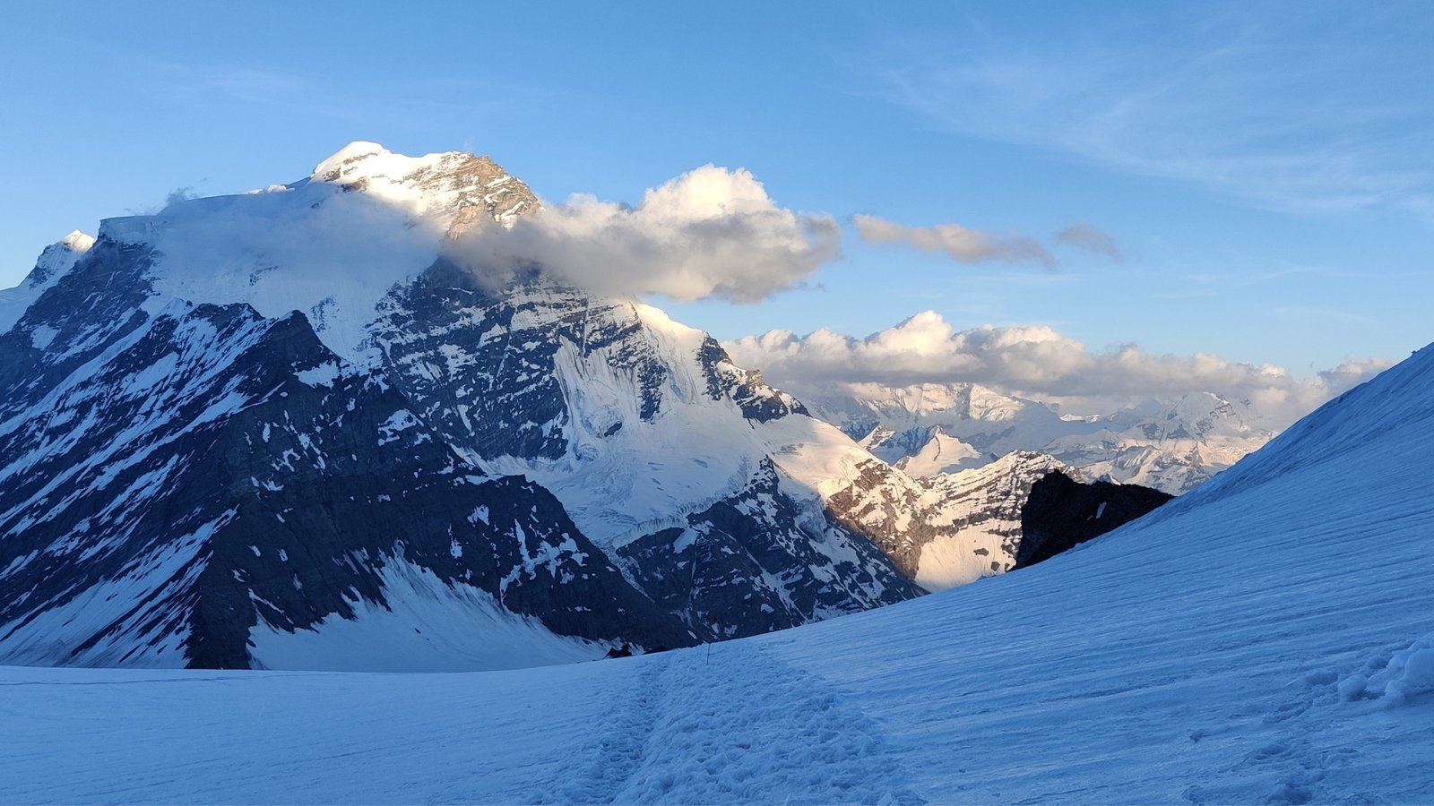Mt. Kun Peak expedition photograph from Kailasa Treks